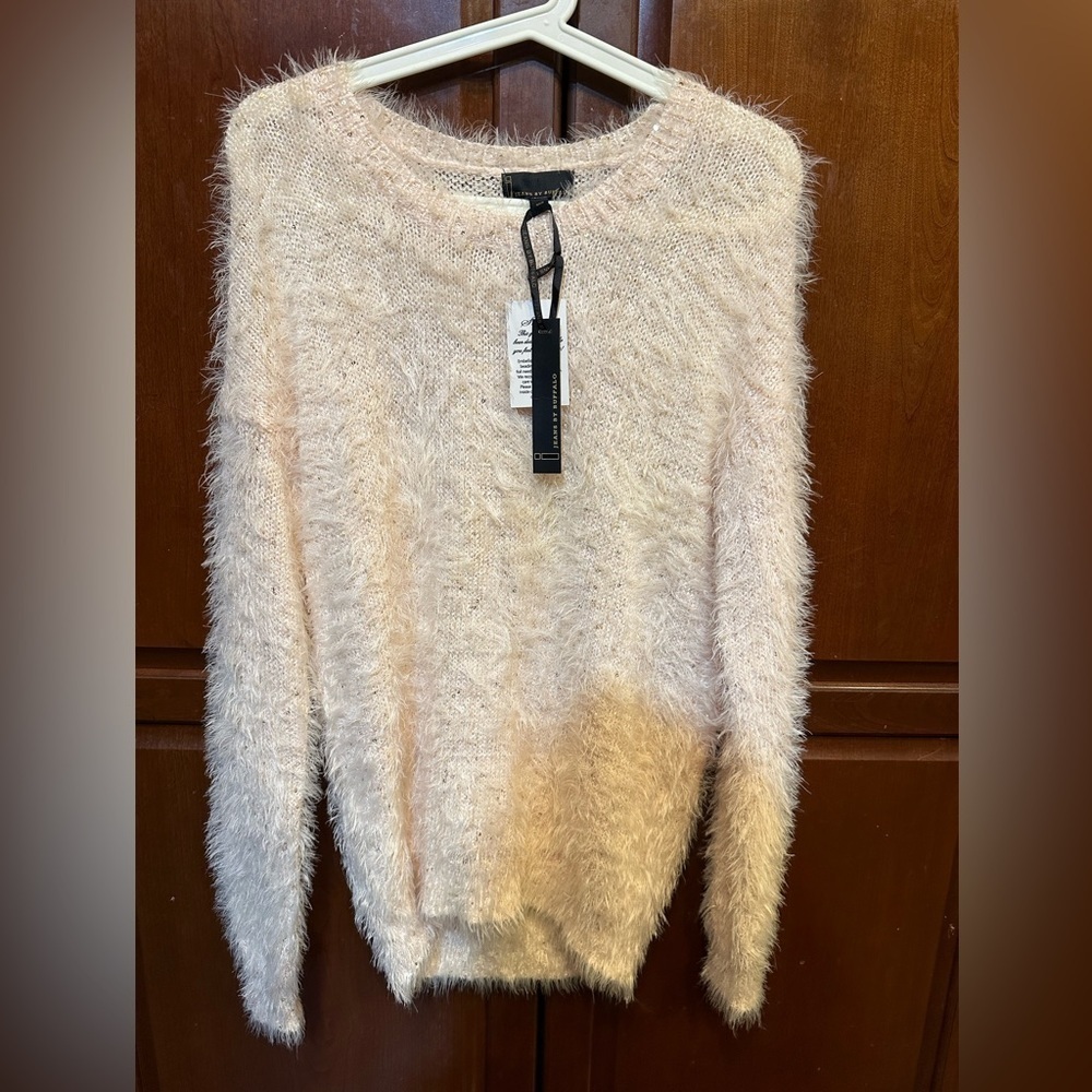 NWT  I Jeans by buffalo sweater with a little sequins size S